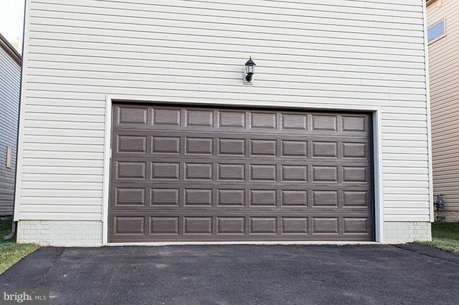Building Photo - 20725 Jennifer Ann Dr