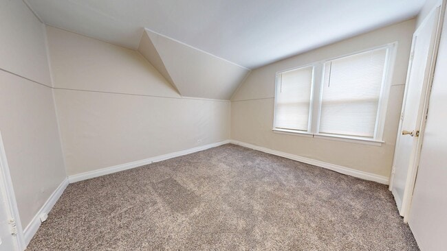Building Photo - 113 Osceola Dr