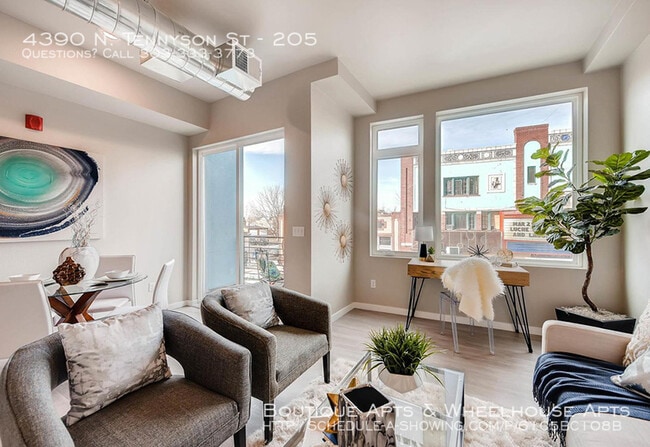 Building Photo - Boutique Apartments