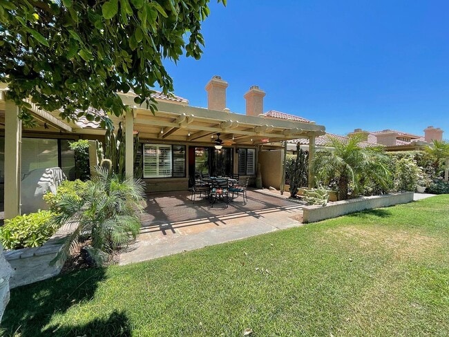 Building Photo - 41539 Woodhaven Dr W