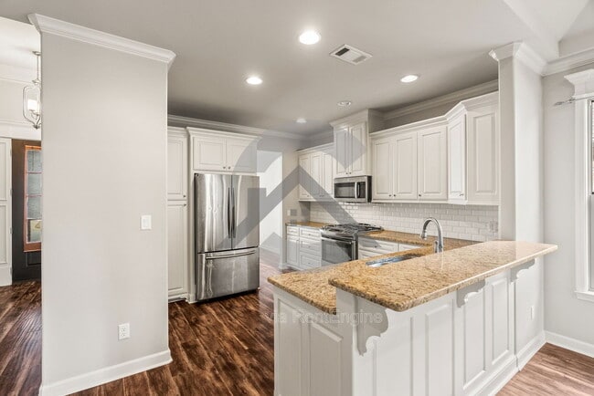 Building Photo - 229 Nantucket Lp