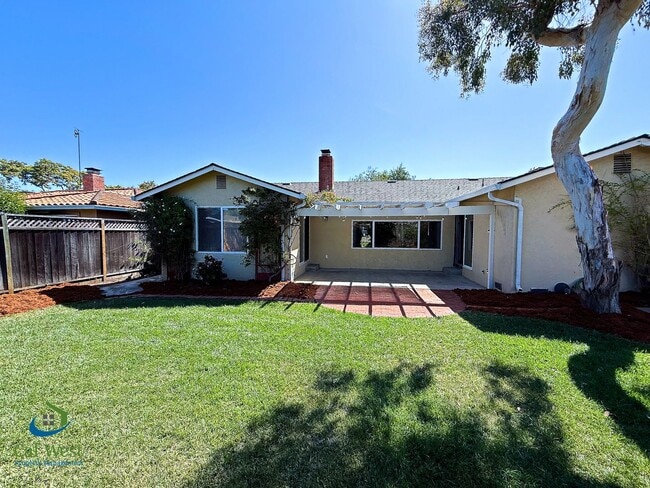 Building Photo - 5331 Rimwood Dr