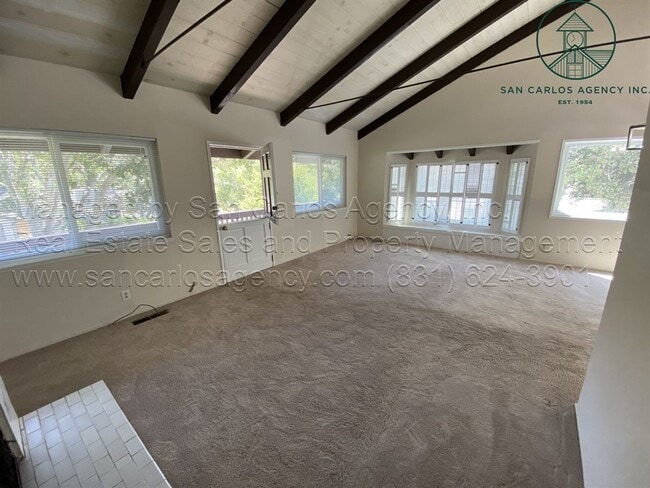 Building Photo - "Lazy Day-Z" Two Bedroom Perfectly Located Carmel-by-the-Sea Home Close to Town & Beach