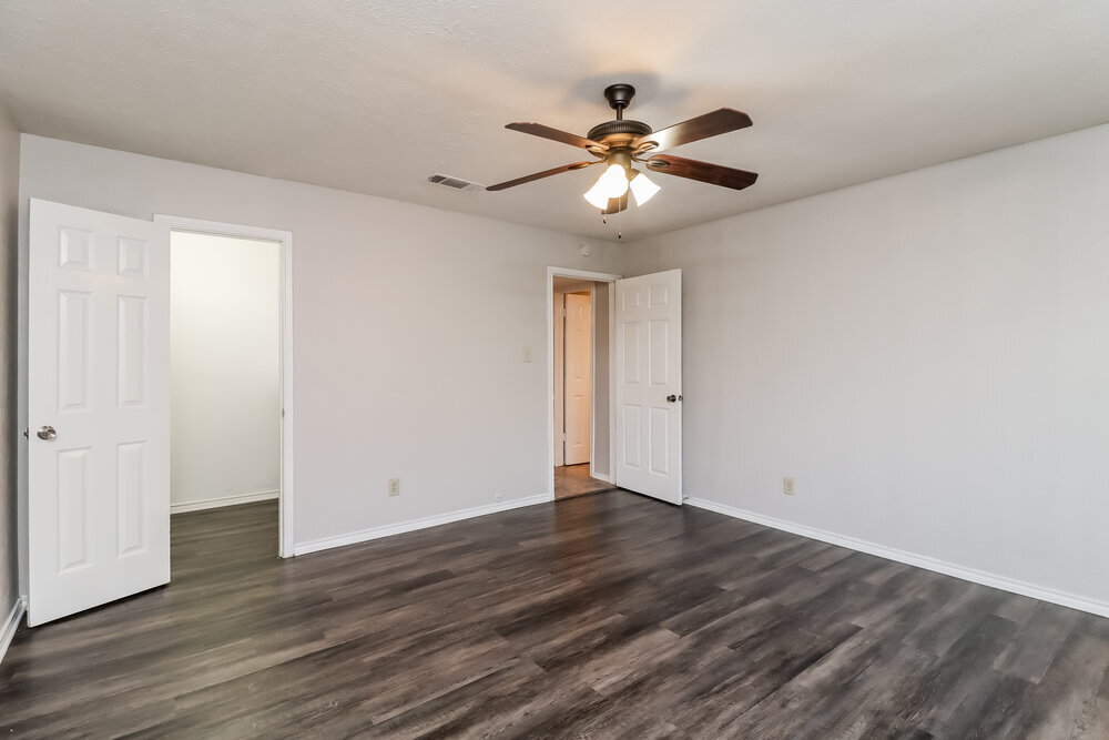 Building Photo - 7805 Whirlwind Dr