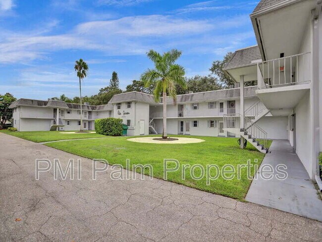 Building Photo - 10193 N Military Trl