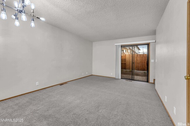 Building Photo - 4985 W 7th St