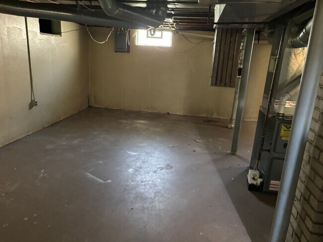 Building Photo - 3 bed/2 bath single family in Fulton Heights available!!
