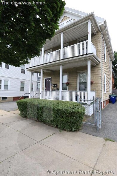 Building Photo - 543 Broadway