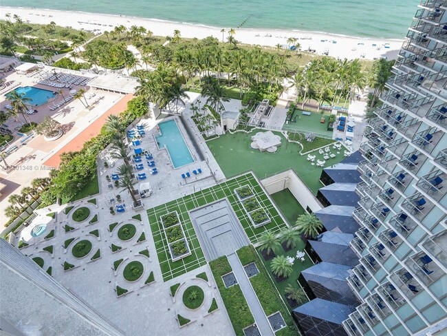 Building Photo - 9705 Collins Ave
