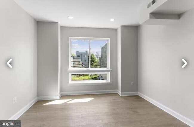 Building Photo - 2156 N 9th St