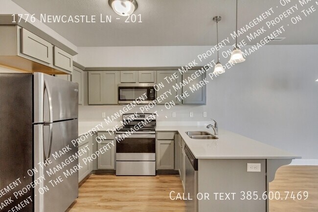 Building Photo - 1776 W Newcastle Ln