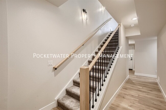 Building Photo - 1335 Baker St