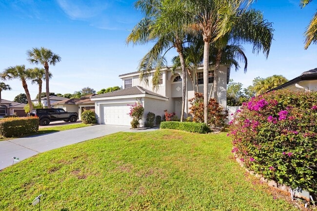 Building Photo - 18051 Rhumba Way