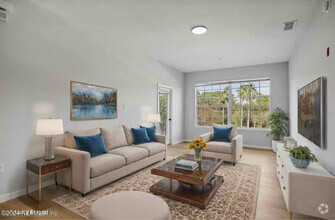 Building Photo - 10550 Baymeadows Rd