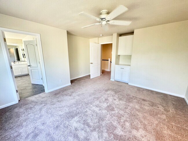 Building Photo - Beautiful 5 bed 3 bath Home in Wildhorse