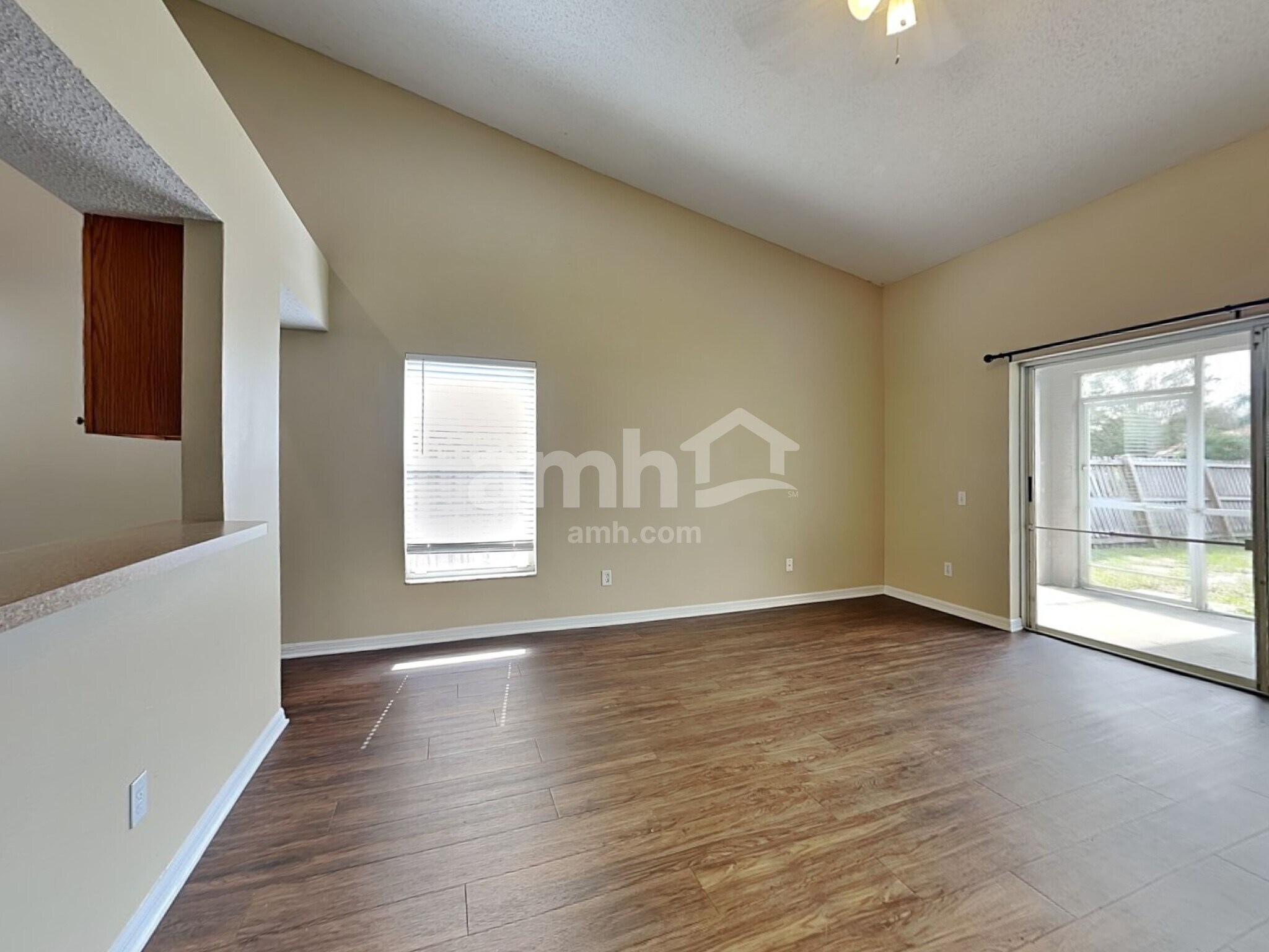 Building Photo - 10611 Walker Vista Dr