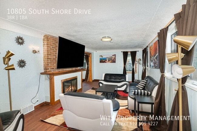 Building Photo - 10805 S Shore Dr