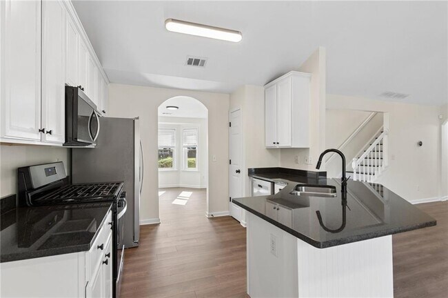 Building Photo - 3139 Brookeview Ln NW