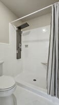 Building Photo - 4033 Lucerne Dr SE