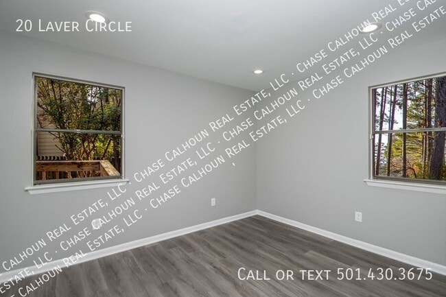 Building Photo - 20 Laver Cir