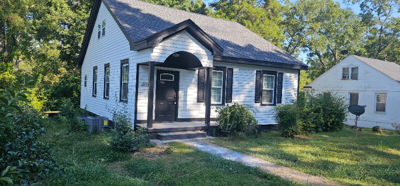 Primary Photo - 403 Rose Hill St