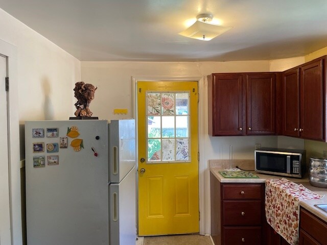 2nd Fl. - 2730 6th Ave