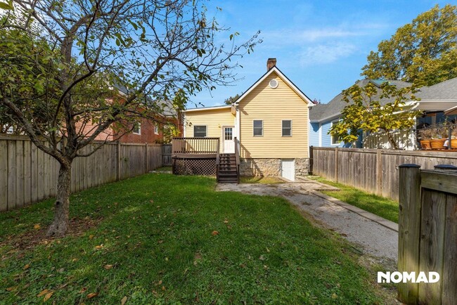 Building Photo - 630 Headley Ave