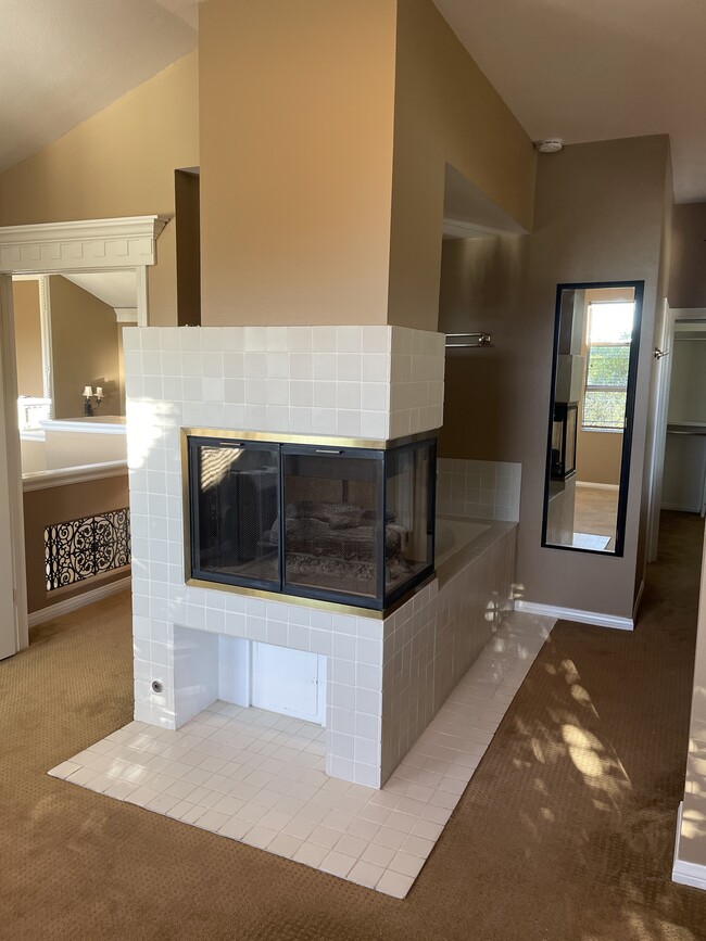 Building Photo - 1012 Cheltenham Rd