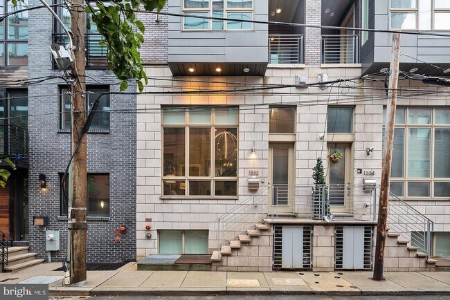Building Photo - 1332 Kater St