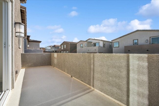 Building Photo - Beautiful New Home in Black Mountain Planned Community