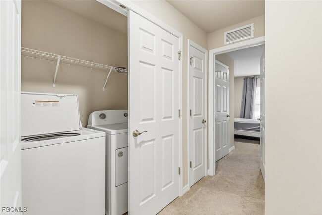 Building Photo - 15376 Wildflower Cir