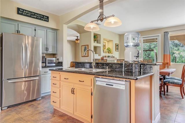Building Photo - 29504 Platanus Dr