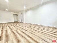 Building Photo - 1784 N Sycamore Ave