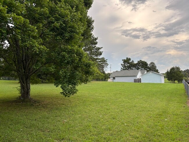 Building Photo - 11524 McGhee Rd