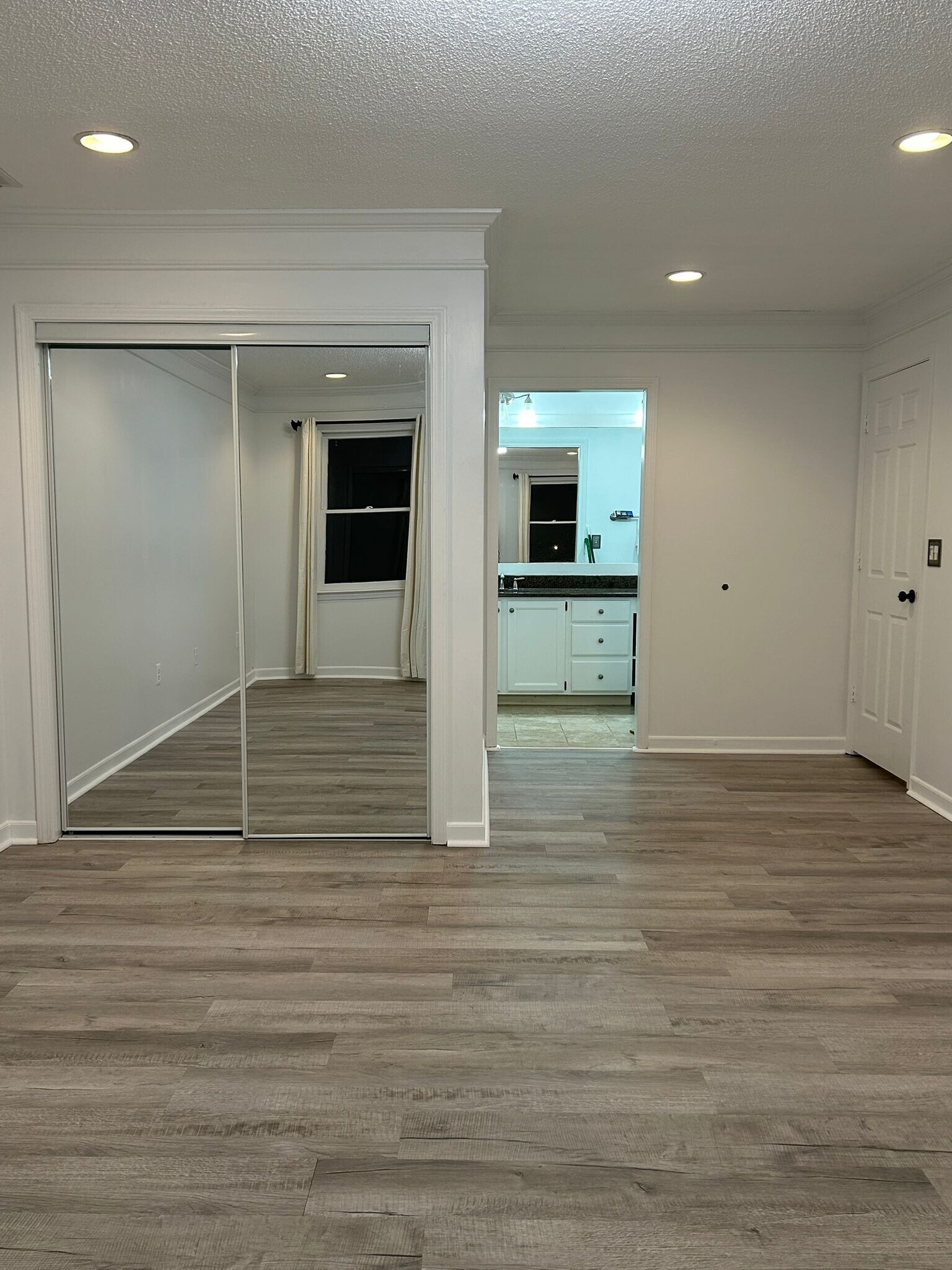 Building Photo - 510 Squire Cir