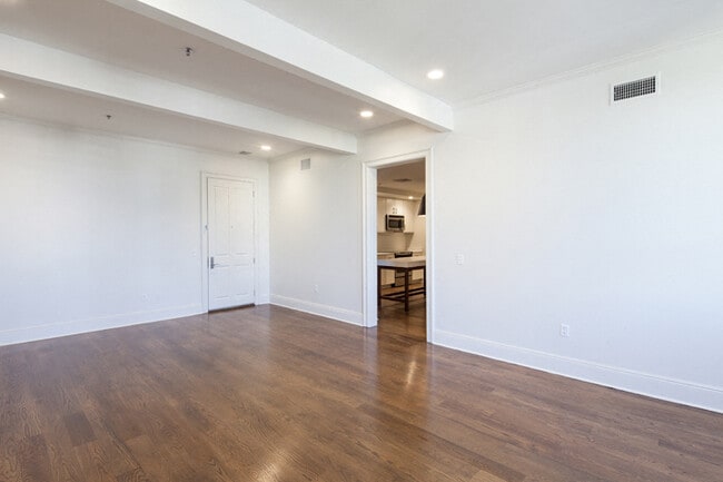 Floorplan - The Saint Anna