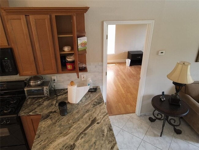 Building Photo - 1717 Burnham Ct