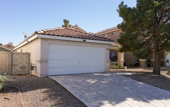 Building Photo - 3 BD 2 BTH SINGLE STORY FOR RENT IN GREEN VALLEY! * COMING SOON *