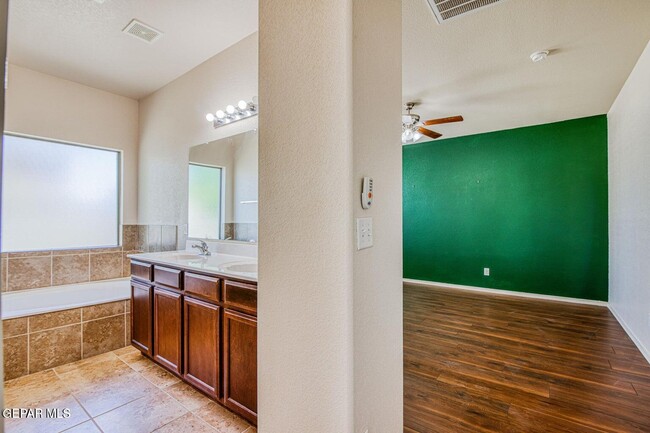 Building Photo - 14447 Miguel Terrazas Dr