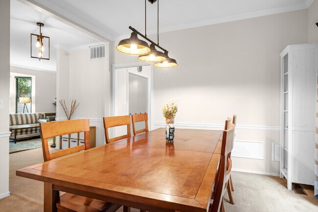 Building Photo - 6 month lease available now through March 2027