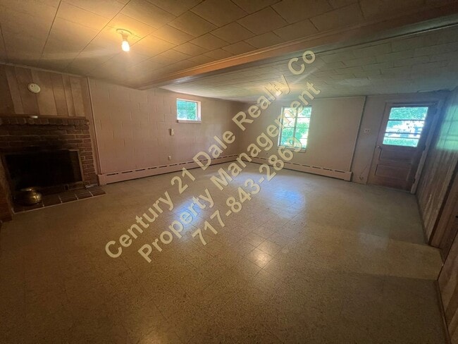 Building Photo - 3 BR, 3 Bath home in Red Lion School District
