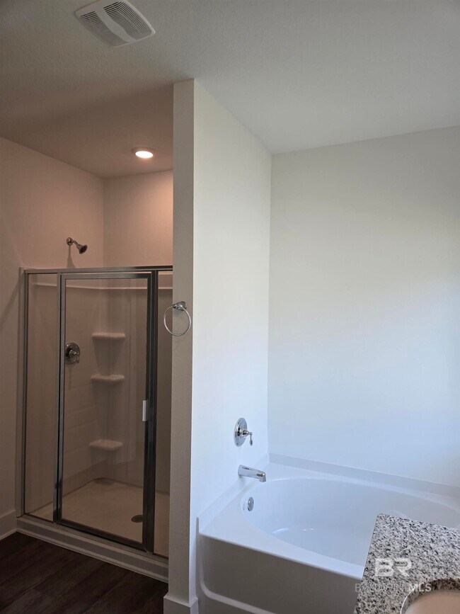 Building Photo - 14746 Dayton Cir