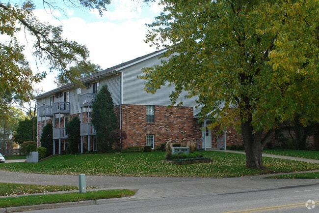 Building Photo - Lamar Pointe Apartments