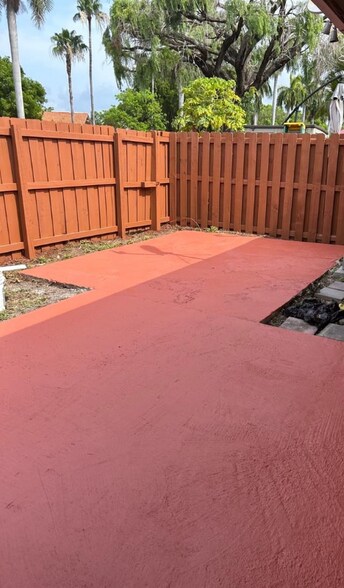 Building Photo - 7730 SW 156th Ct