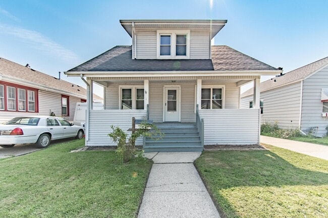 Primary Photo - 7305 32nd Ave