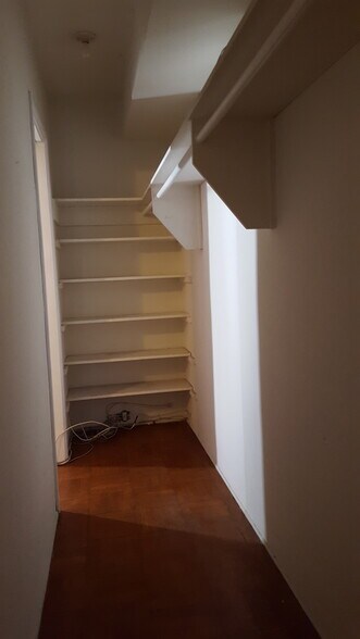 Building Photo - 1816 E Ocean Blvd