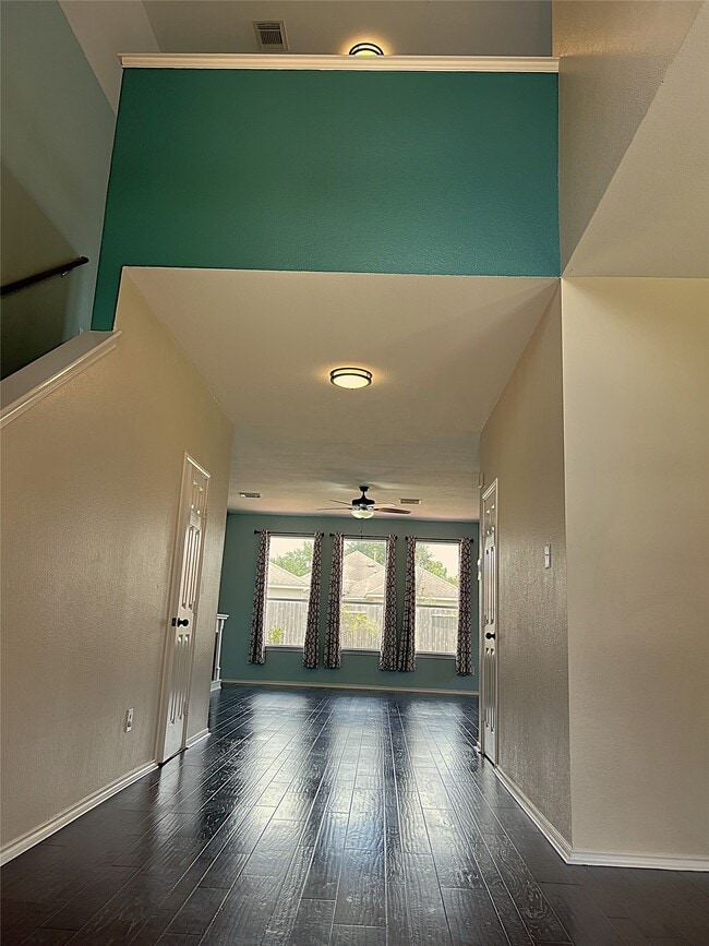 Building Photo - 12919 Cascadia Knoll Ct