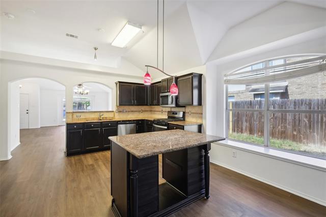 Building Photo - 728 Cardinal Dr