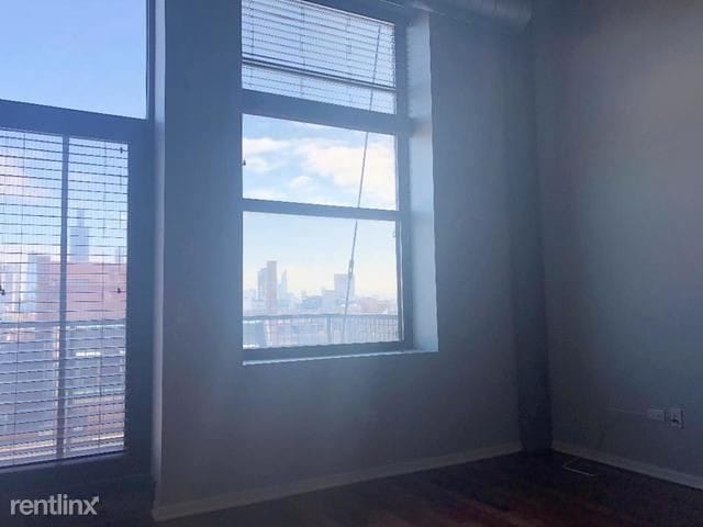 Building Photo - 1645 W Jackson Blvd