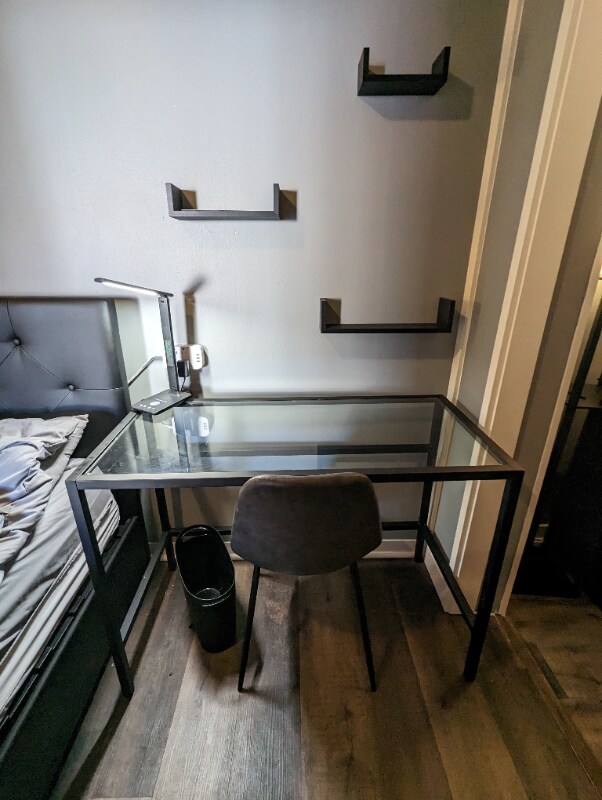 Building Photo - 146 2nd St